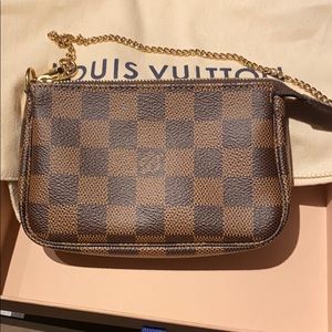Louis Vuitton Mini Pochette Damier Ebene